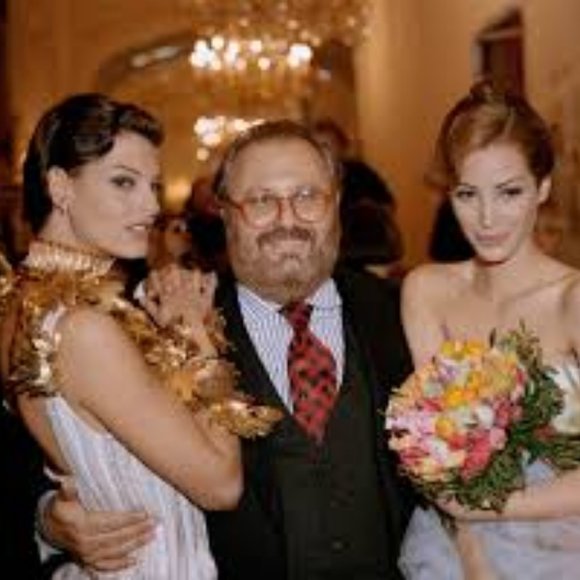 Gianfranco Ferre Vintage Men's Pin Stripe Blazer - Picture 14 of 15